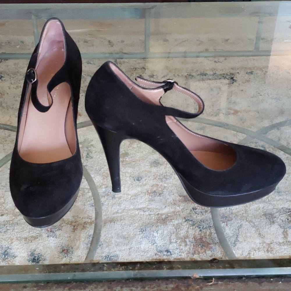 Barney's New York made in Italy size 40.5